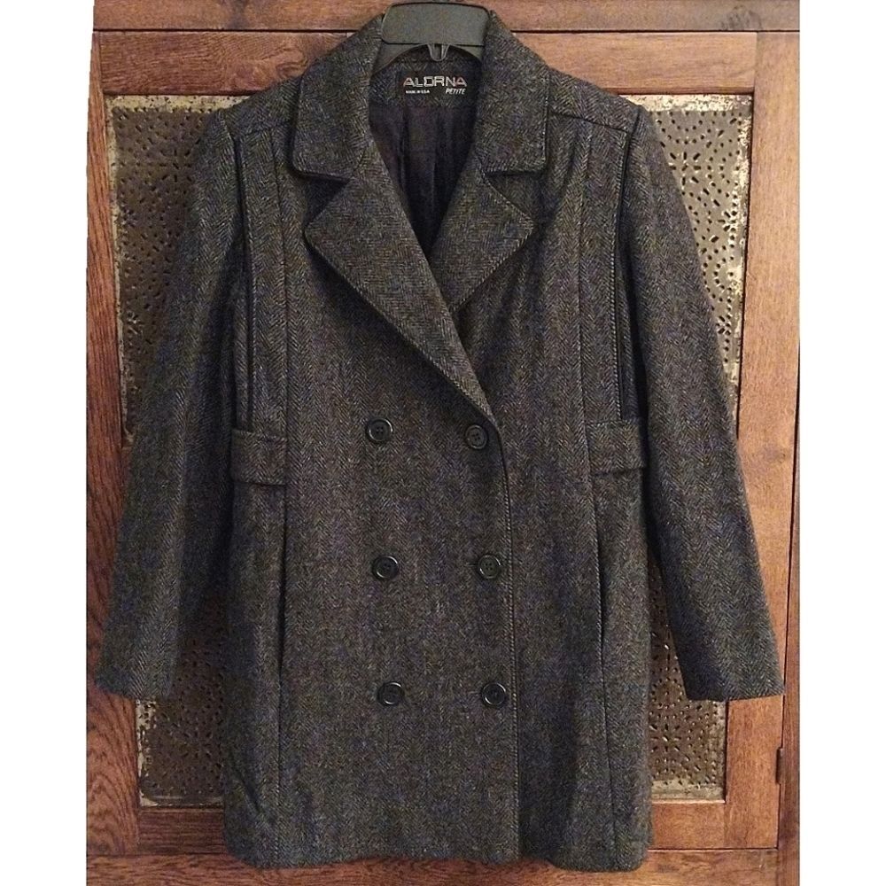 VTG ALORNA PETITE Double Breasted Wool Blend Gray Herringbone Coat, Size S/M